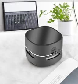 Mini Tafelstofzuiger Zwart op AA-batterijen, tot 400 minuten gebruiksduur, 360° draaibaar voor bureauvuil en gumkruimels, geschikt voor thuis, school en kantoor, leuk cadeau voor kinderen — thumbnail 2