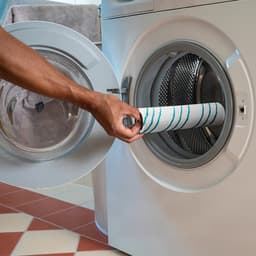 Kärcher FCV 4 Dry vloerreiniger - Draadloze elektrische dweil met stofzuigfunctie met vuilsensor met accuduur 30 minuten - Incl. droogstation - Geschikt voor vloerkleed - tapijten en harde vloeren zoals steen, pvc en laminaat — thumbnail 4