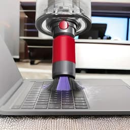 Compatibele Stofborstel voor Dyson V7, V8, V10, V11, V15 – Zachte Antikras Borstel – Compact Ontwerp met 1-Klik Installatie – Ideaal voor Auto, Toetsenbord, Elektronica en Hoeken – Rood & Paars — thumbnail 3