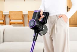 AG4200 Steelstofzuiger Draadloos Deep Purple - Stofzuiger Zonder Zak - Geschikt voor Dierenharen- Krachtig -Kruimeldief- Draadloze Stofzuigers - Steelstofzuigers - Kruimelzuiger - Compact & Licht — thumbnail 4