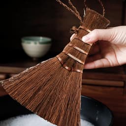 Mini Palm Bezem - Kleine Stoffer - Bureau Schoonmaken - Natuurlijke Zijde Borstel - 14 cm - Bruin — thumbnail 2