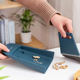 Stoffer en Blik Set - Mini Bezem Set - Desktop Schoonmaken - Ruimtebesparend Compact Ontwerp - 19.5 x 13.3 cm — thumbnail 2