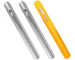 Kruimelveger Metalen Set - Broodkruimelreiniger Tafelreiniger - Snel Tafels Schoonmaken - Met Zakclip - 15 cm - Diverse Kleuren