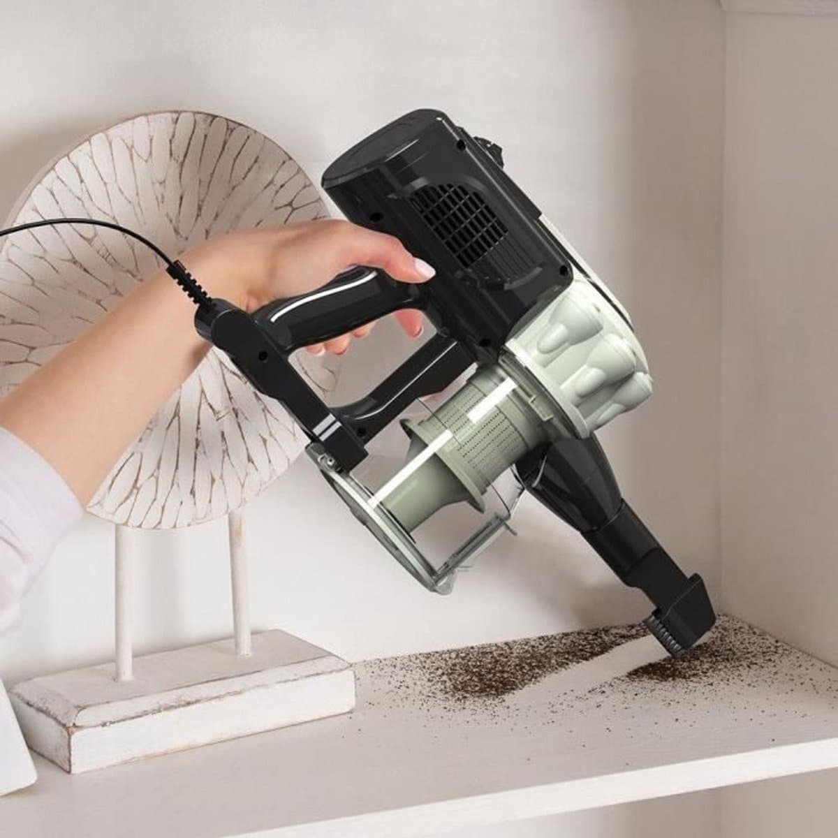 Snoerloze steelstofzuiger - LIVOO DOH142V - 600 W - 12 kPa - 82 dB - Cyclonisch - 0,55 L - Groen — afbeelding 1
